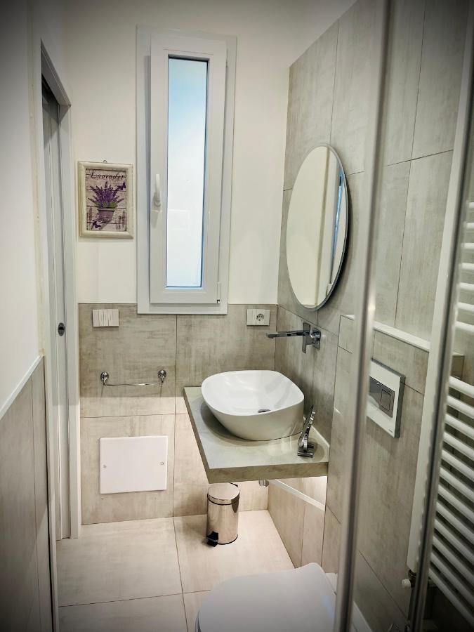 Whitehouse Apartman Bologna Kültér fotó